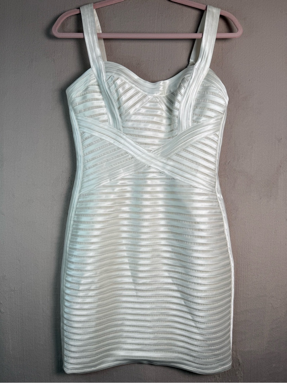 BCBGMAXAZRIA White Bandage Bodycon Dress Womens 8 Satin Stripe Cocktail